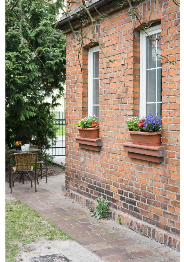 Gostynin Garden Apartment المظهر الخارجي الصورة